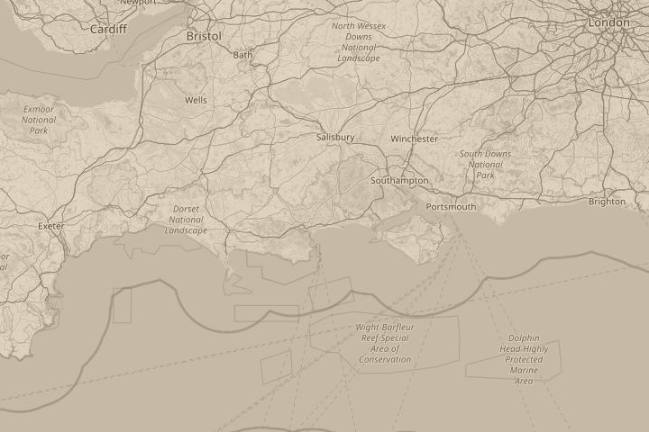 Map of the area around high up in the sky, bournemout, with the reported position circled