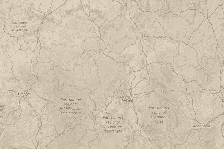 Map of the area around Droux, Haute Veinne France, with the reported position circled
