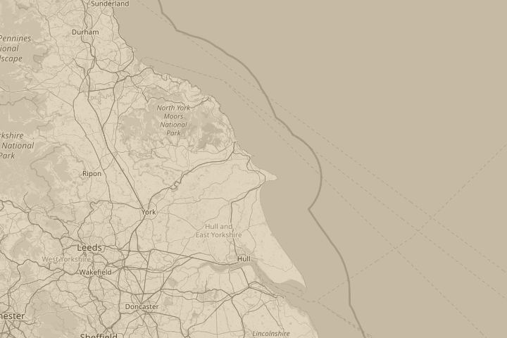 Map of the area around Scarborough YO12 5HZ, with the reported position circled