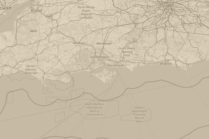 Map of the area around over Cowes Isle of Wight, centred on the reported position