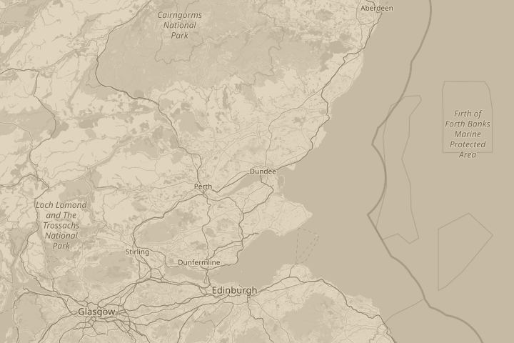Map of the area around Dundee UK, centred on the reported position