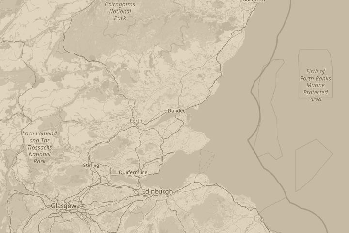 Map of the area around over river tay towards fife, centred on the reported position
