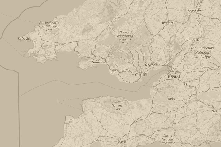 Map of the area around PORTHCAWL, centred on the reported position